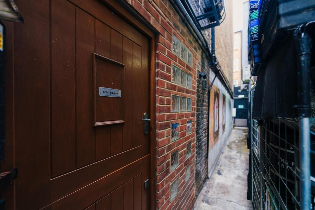 Quirky And Cosy Soho Stables House Апартаменты