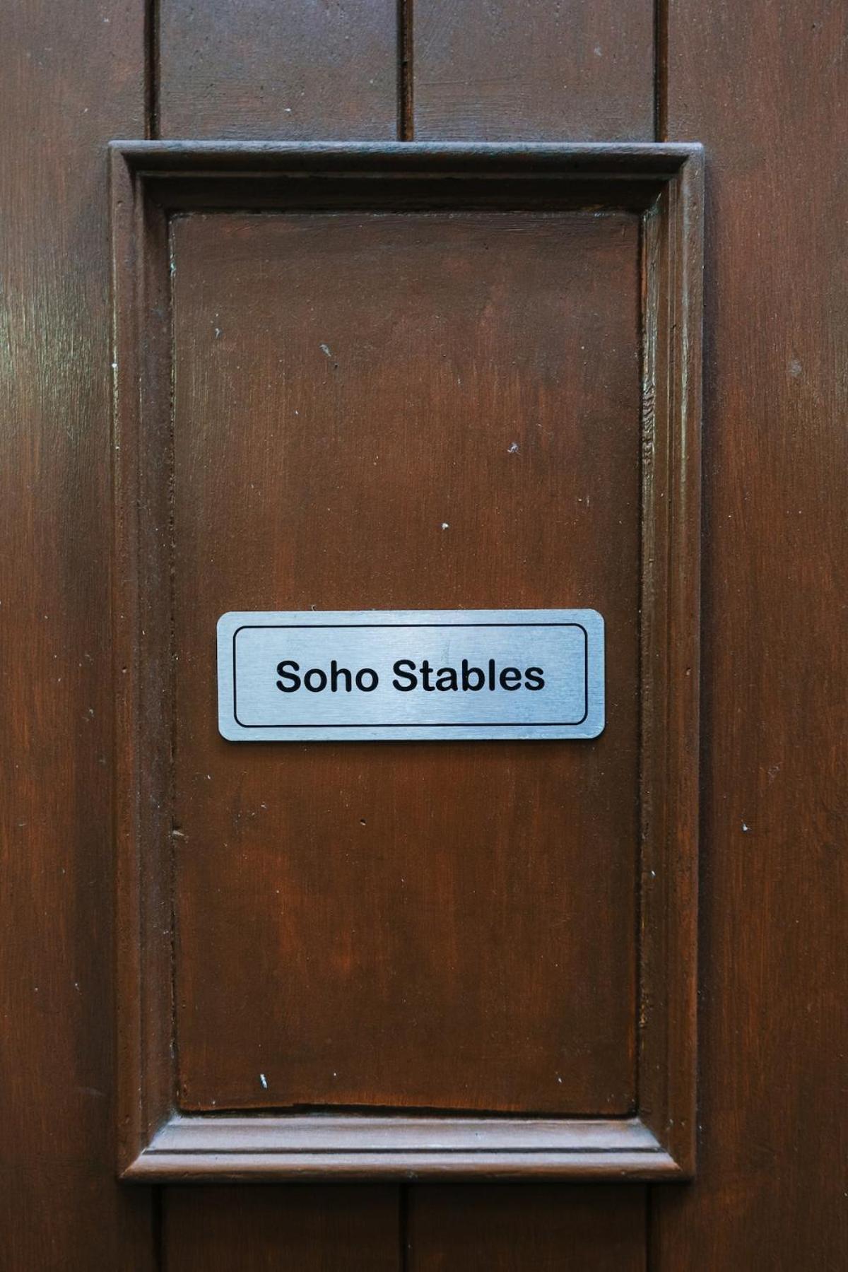 Quirky And Cosy Soho Stables House Апартаменты